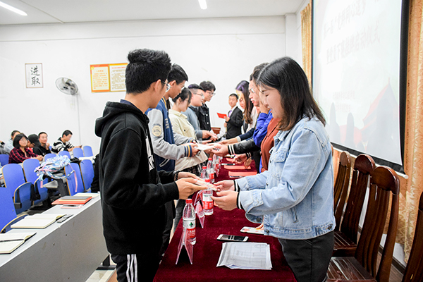 1608efbb1ed44961939e14fa5b28fd36.jpg
